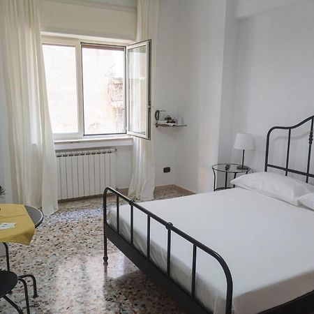 Alvarez De Toledo Bed and Breakfast Napoli Eksteriør billede