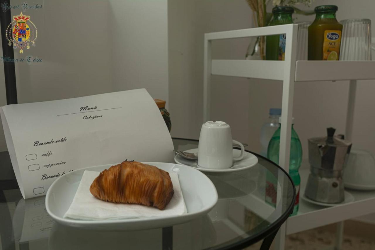 Alvarez De Toledo Bed and Breakfast Napoli Eksteriør billede